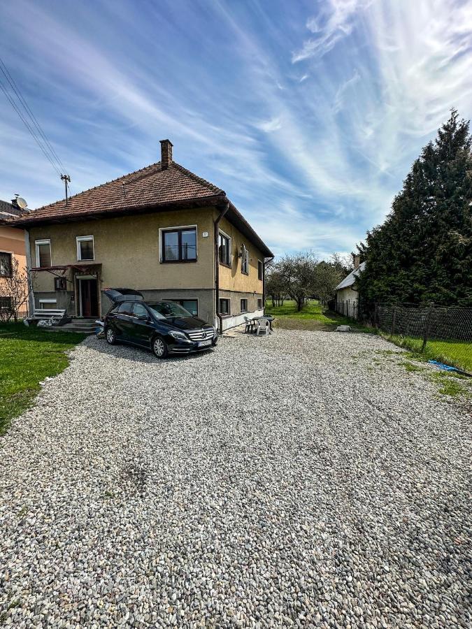 Chalupa V Zapadnych Tatrach Bobrovec Exterior photo